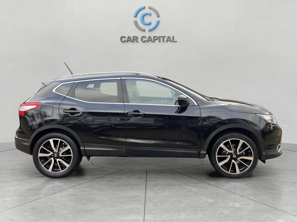 Used Nissan Qashqai 2014 for sale - 77498844: Photo 5