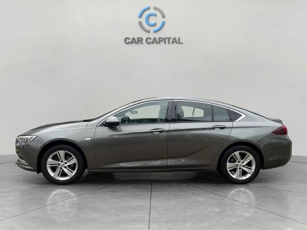 Used Vauxhall Insignia 2018 for sale - 76546602: Photo 12