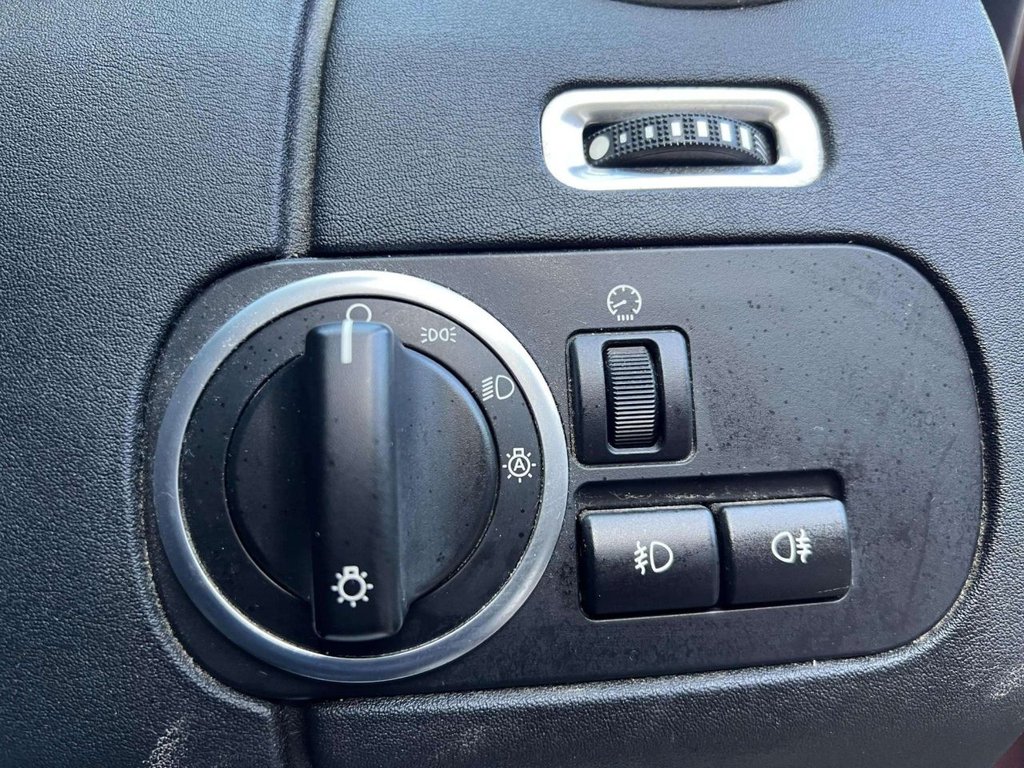 Used Land Rover Discovery 4 2015 for sale - 76338533: Photo 36