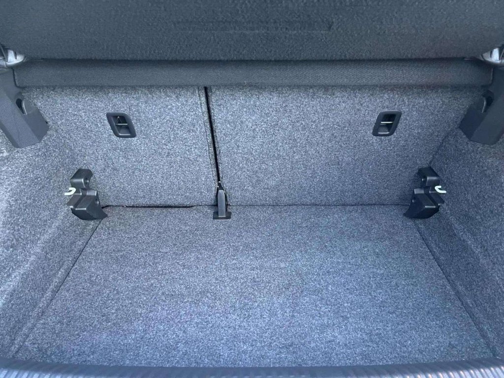 Used Volkswagen Polo 2017 for sale - 76788048: Photo 9