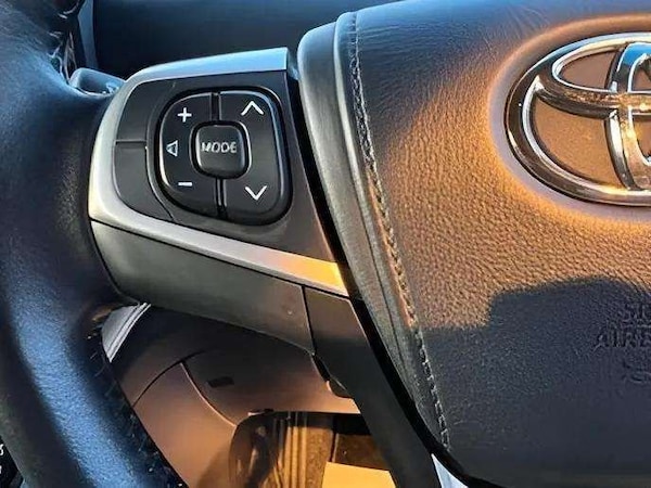 Used Toyota Estima 2016 for sale - 76261386: Photo 28