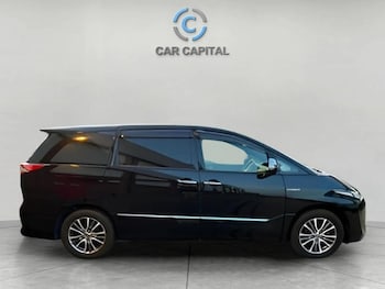 Used Toyota Estima 2016 for sale - 76261386: Photo 4