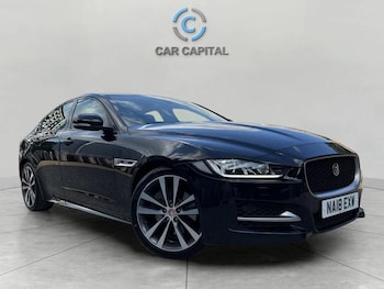 Used Jaguar XE 2018 for sale - 79210386: Photo