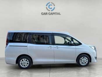 Used Toyota Noah 2021 for sale - 74947351: Photo