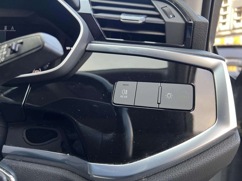 Used Audi Q3 2021 for sale - 77241759: Photo 33