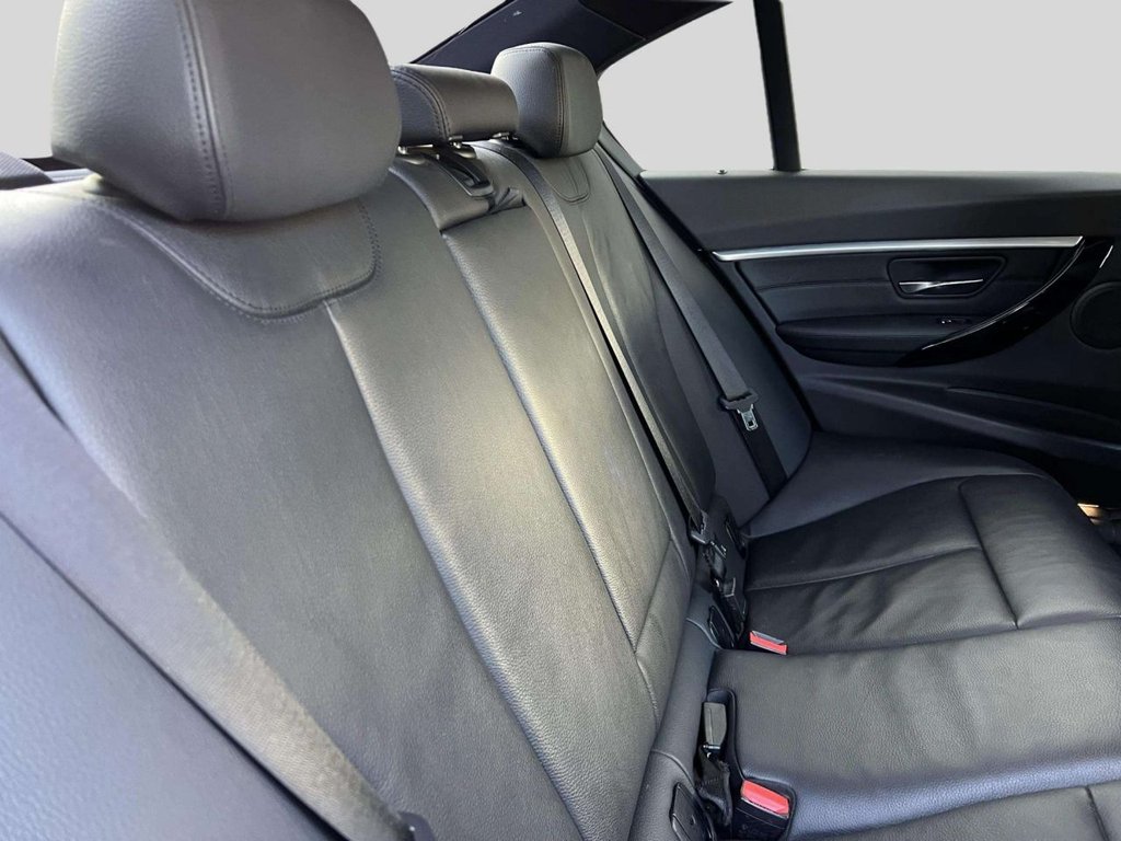Used BMW 3 Series 2018 for sale - 77122303: Photo 22