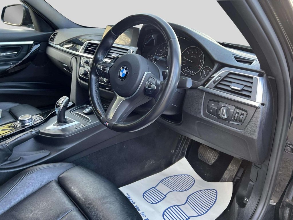 Used BMW 3 Series 2018 for sale - 77122303: Photo 28