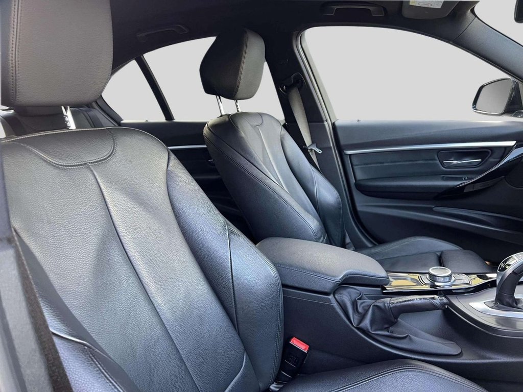 Used BMW 3 Series 2018 for sale - 77122303: Photo 29