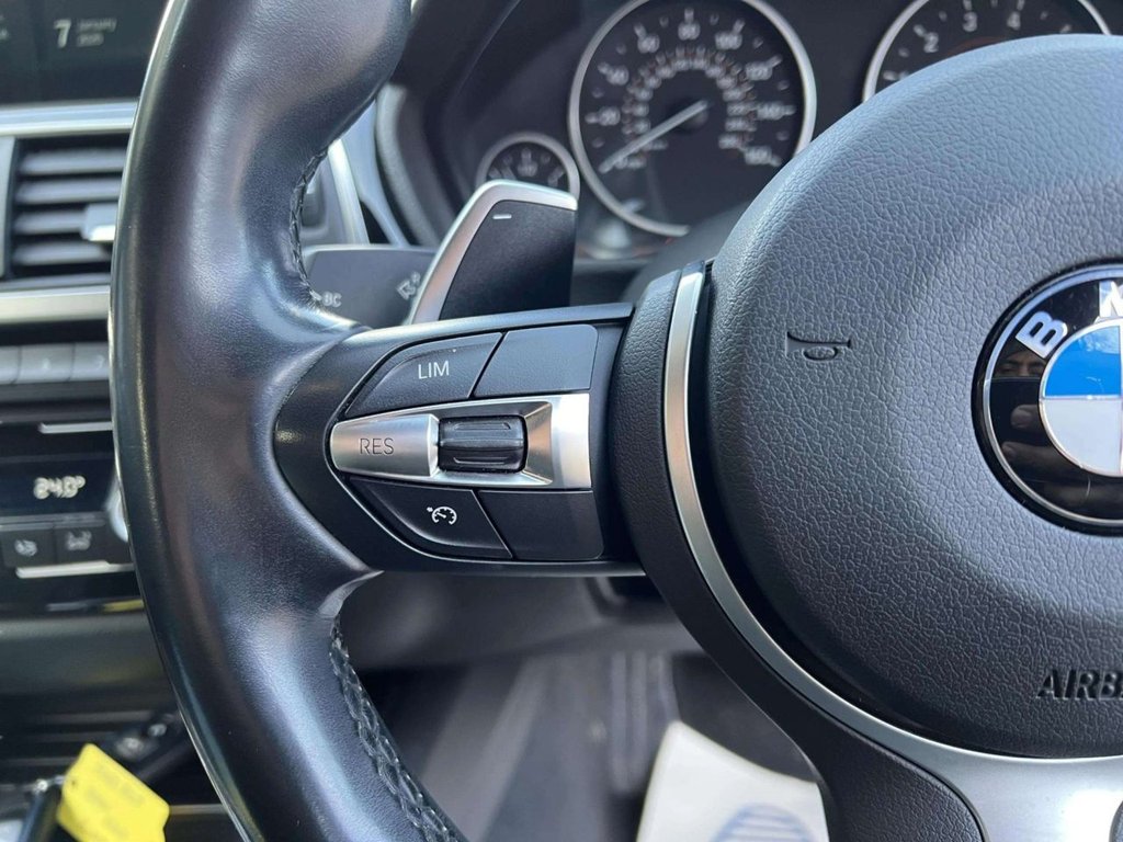 Used BMW 3 Series 2018 for sale - 77122303: Photo 33