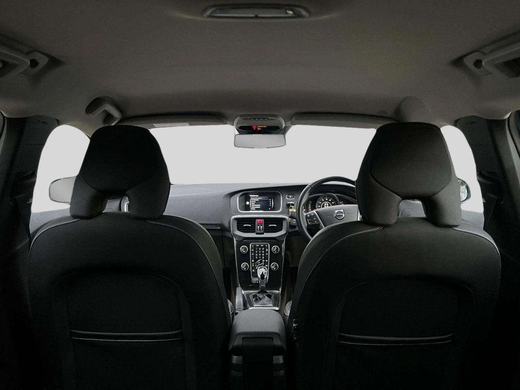 Used Volvo V40 2016 for sale - 76496402: Photo 11