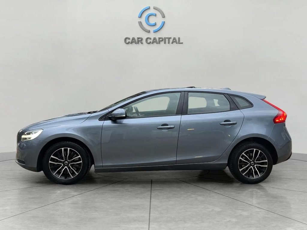 Used Volvo V40 2016 for sale - 76496402: Photo 13