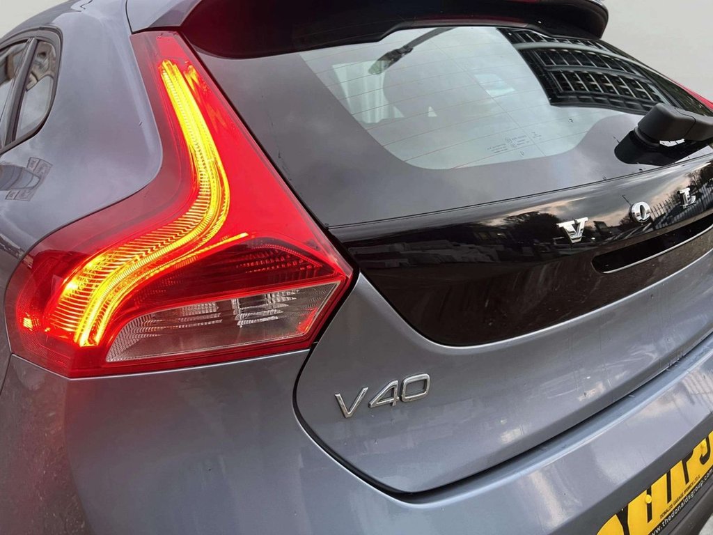 Used Volvo V40 2016 for sale - 76496402: Photo 19