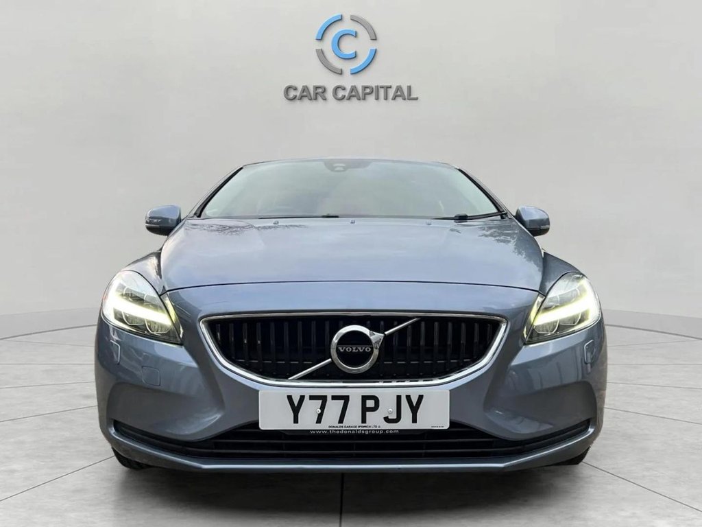 Used Volvo V40 2016 for sale - 76496402: Photo 2