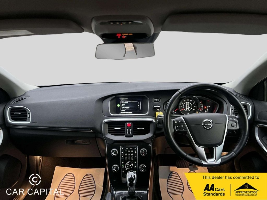 Used Volvo V40 2016 for sale - 76496402: Photo 27