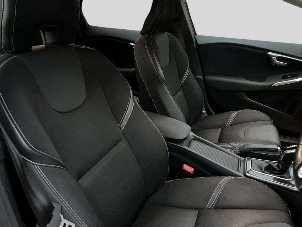 Used Volvo V40 2016 for sale - 76496402: Photo 32