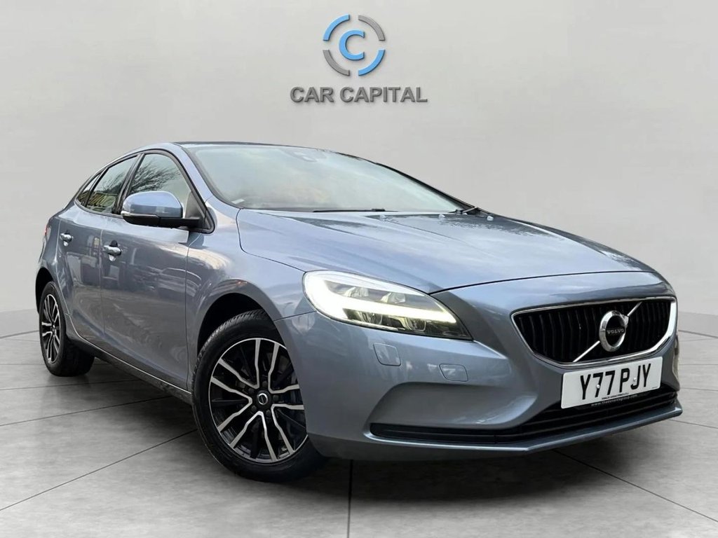 Used Volvo V40 2016 for sale - 76496402: Photo 4