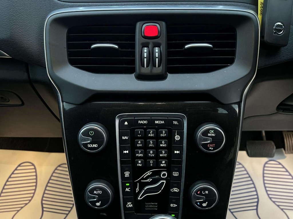 Used Volvo V40 2016 for sale - 76496402: Photo 43