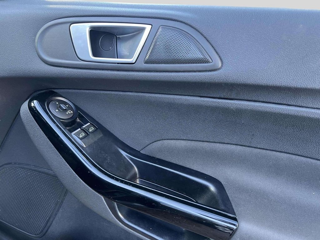 Used Ford Fiesta 2016 for sale - 77096505: Photo 26