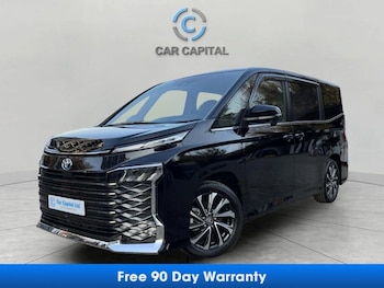Used Toyota Voxy 2024 for sale - 75642601: Photo