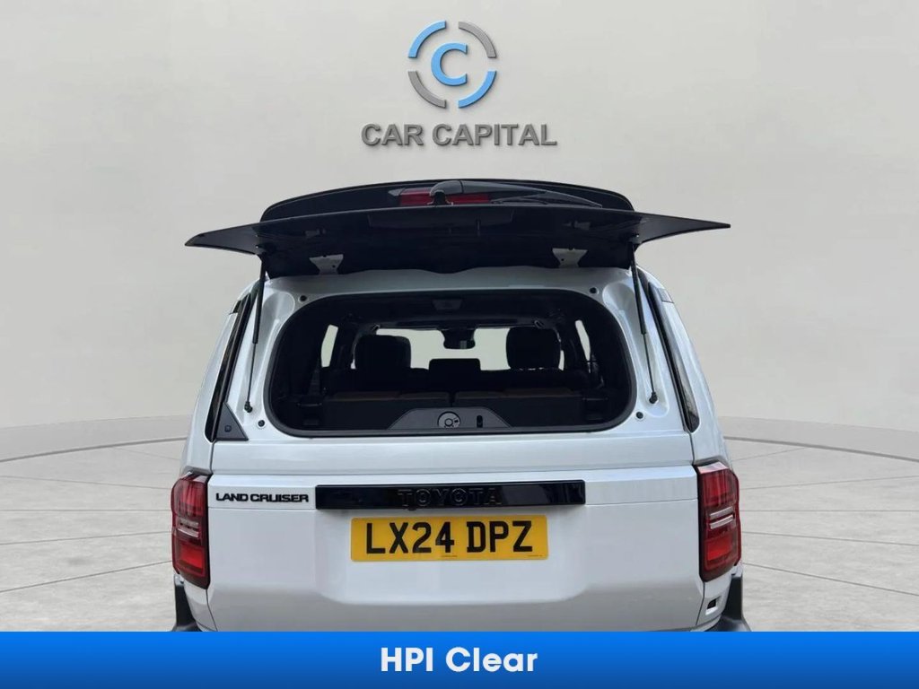 Used Toyota Land Cruiser 2024 for sale - 77250215: Photo 15