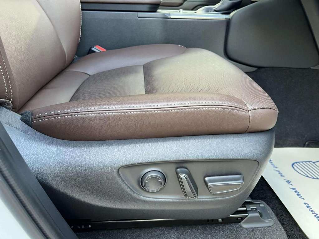 Used Toyota Land Cruiser 2024 for sale - 77250215: Photo 46