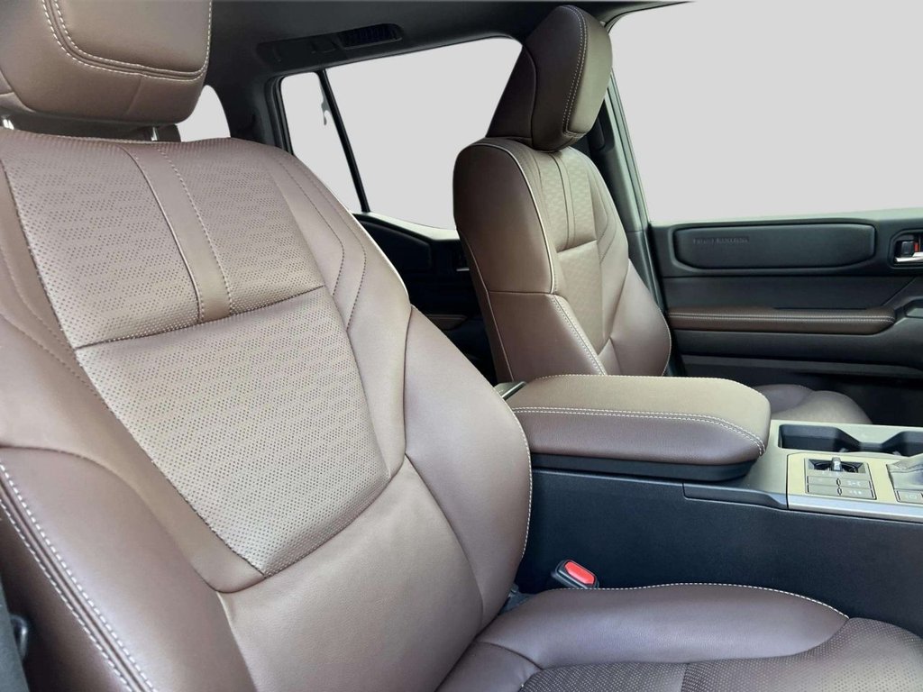 Used Toyota Land Cruiser 2024 for sale - 77250215: Photo 47