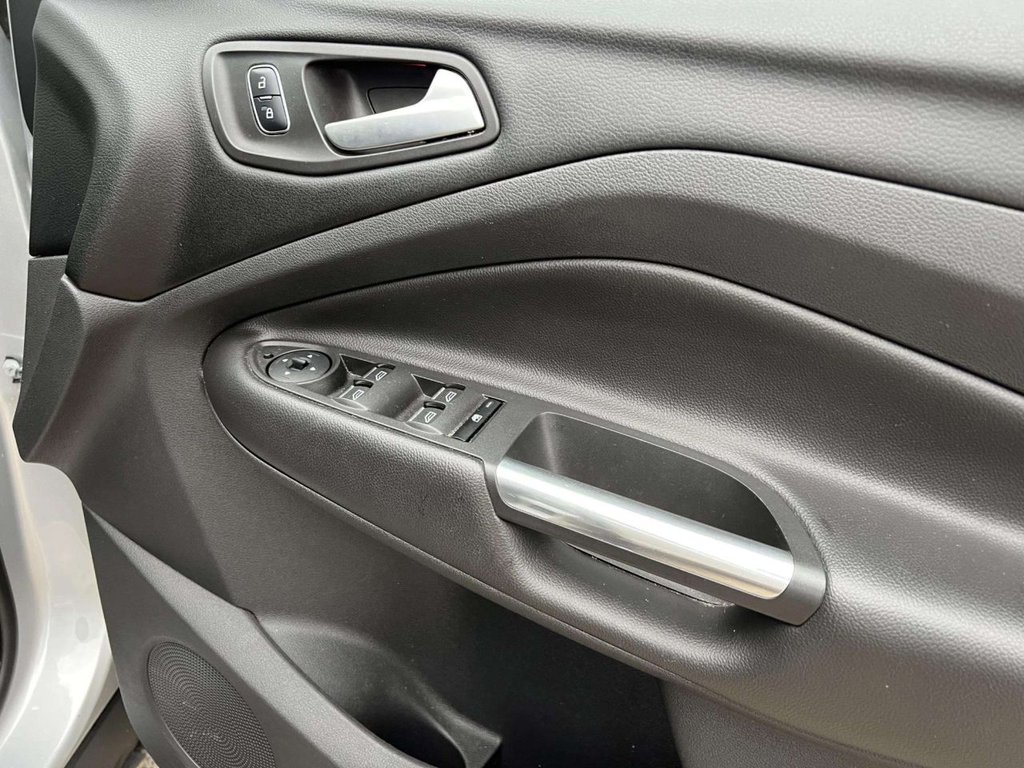 Used Ford Kuga 2017 for sale - 76291671: Photo 29