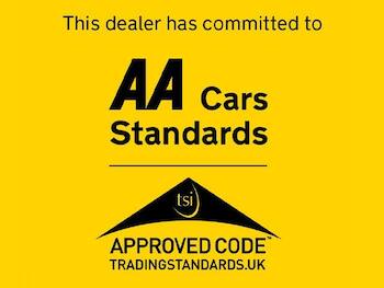 Used Jaguar XF 2017 for sale - 79667390: Photo
