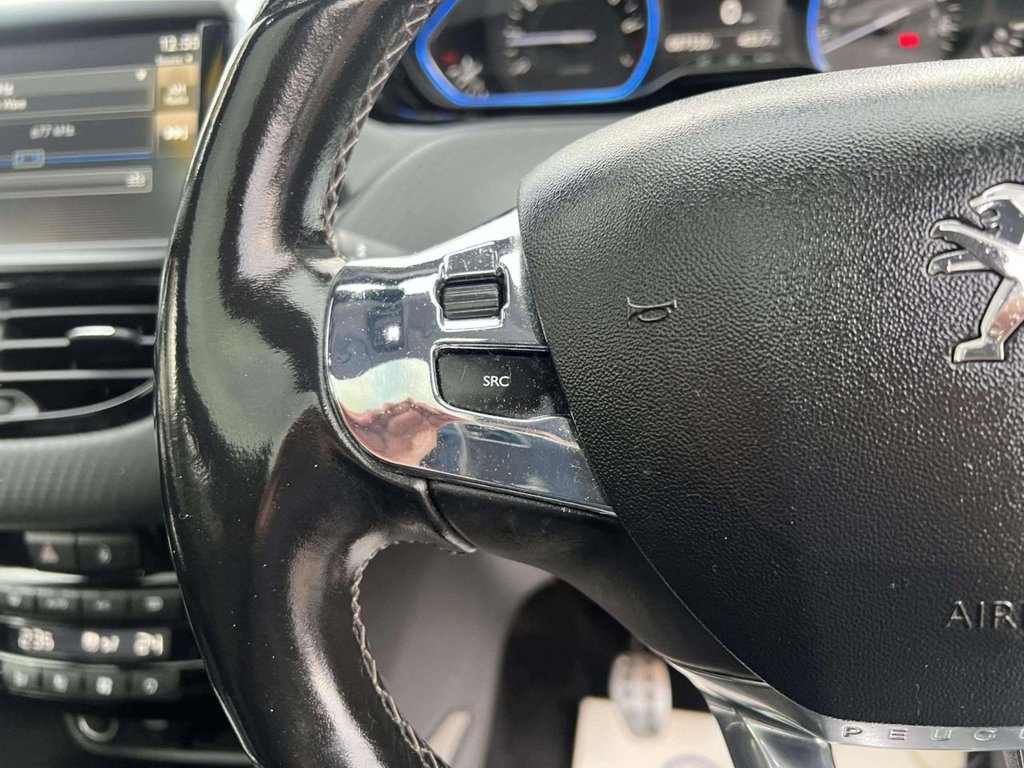 Used Peugeot 2008 2015 for sale - 76698834: Photo 34