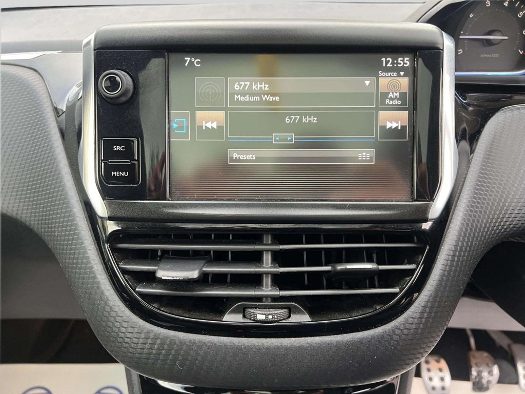 Used Peugeot 2008 2015 for sale - 76698834: Photo 40