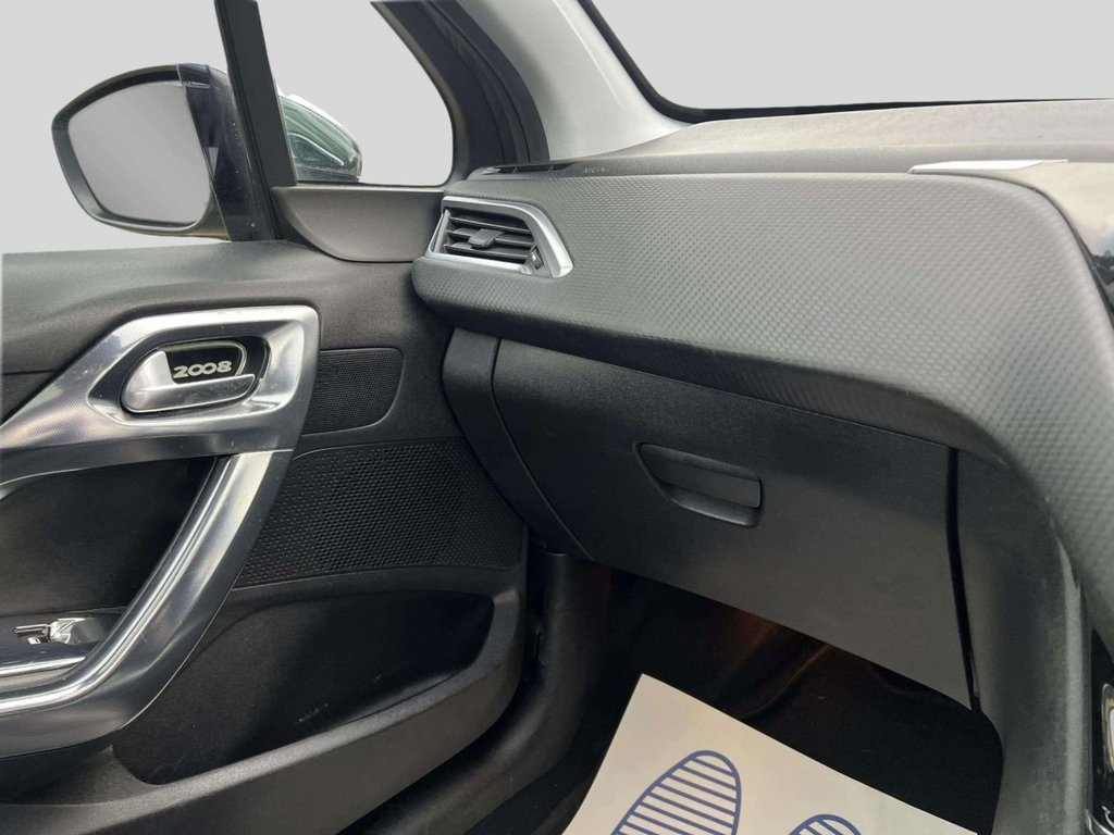 Used Peugeot 2008 2015 for sale - 76698834: Photo 44