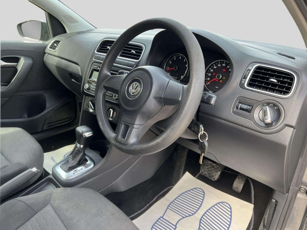 Used Volkswagen Polo 2010 for sale - 78153642: Photo 30