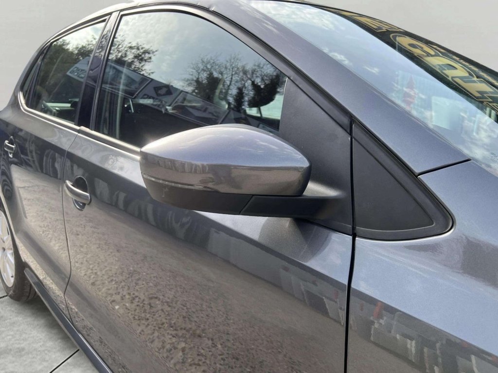 Used Volkswagen Polo 2010 for sale - 78153642: Photo 44