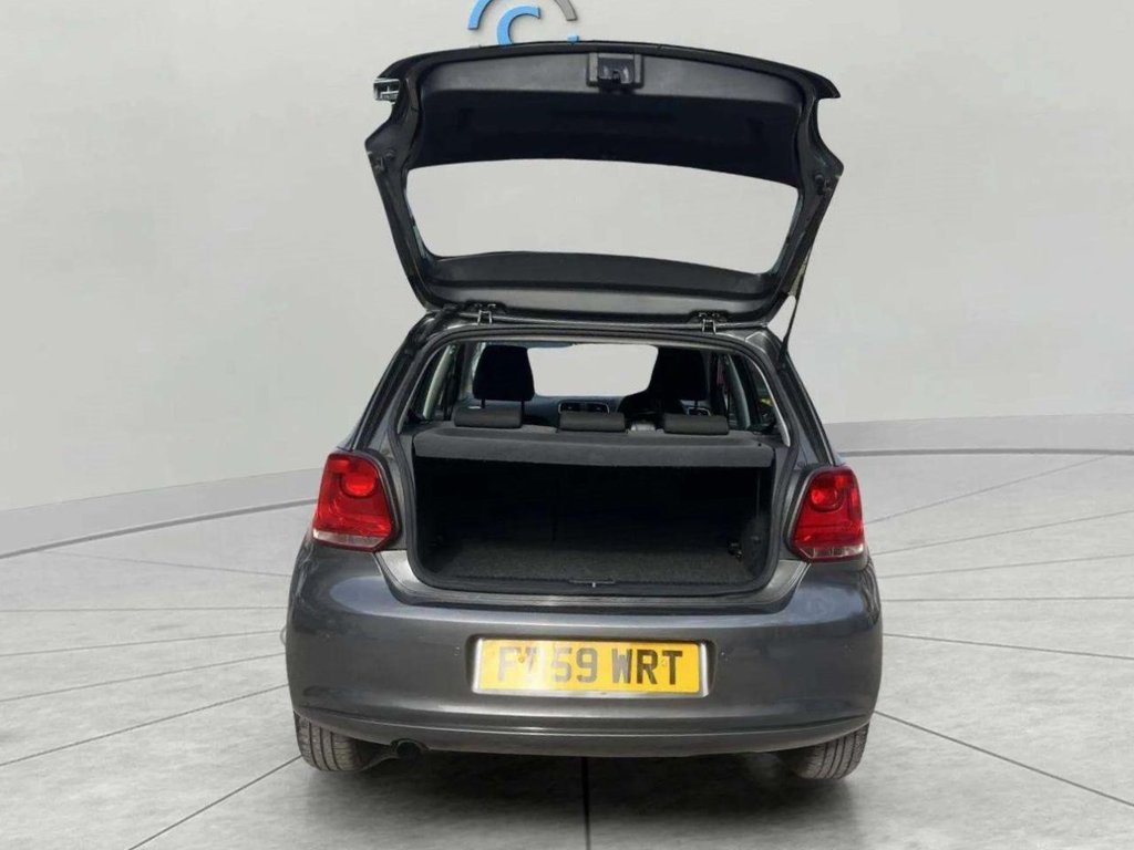 Used Volkswagen Polo 2010 for sale - 78153642: Photo 8
