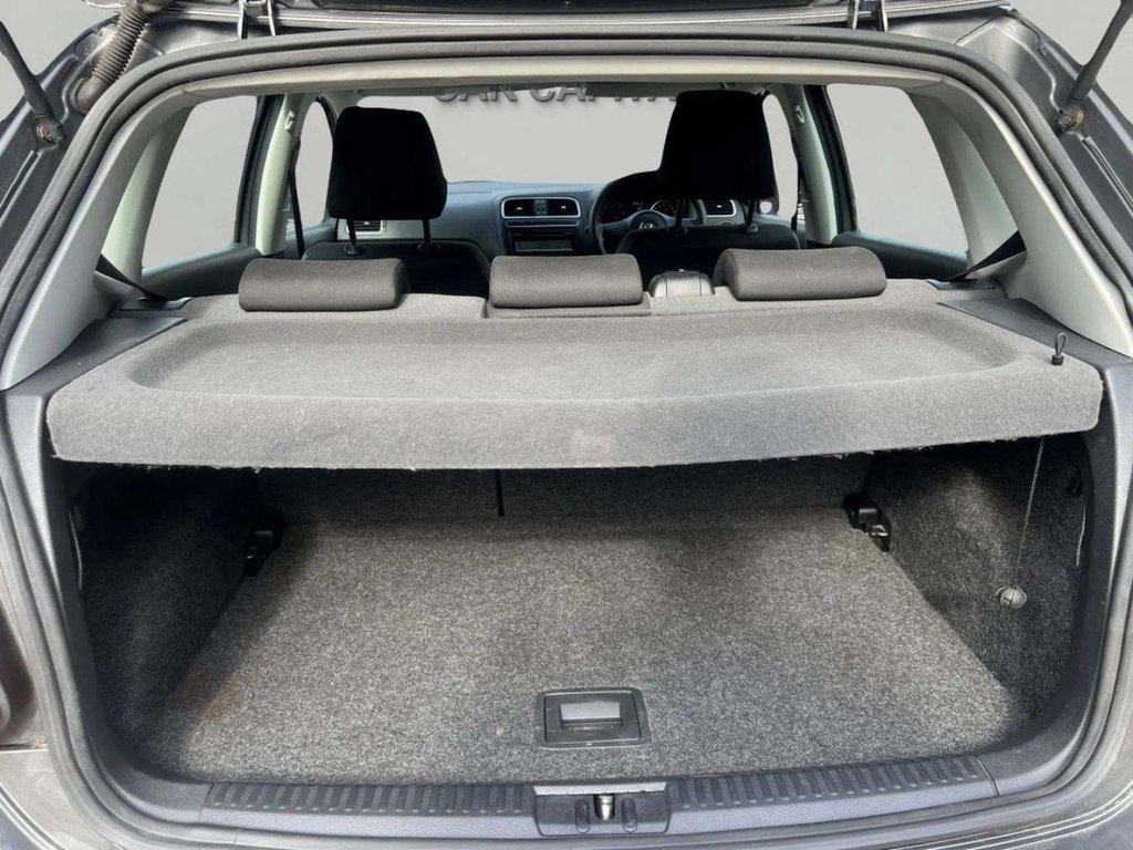 Used Volkswagen Polo 2010 for sale - 78153642: Photo 9