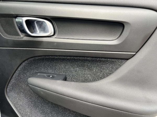 Used Volvo XC40 2019 for sale - 75590653: Photo 22