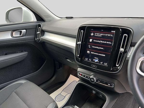 Used Volvo XC40 2019 for sale - 75590653: Photo 41