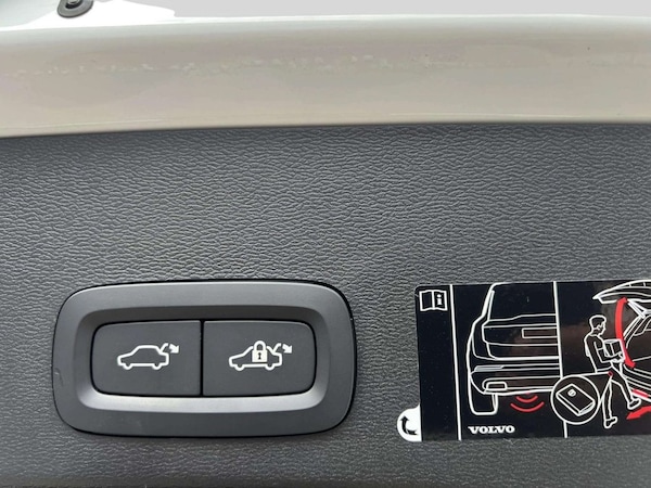 Used Volvo XC40 2019 for sale - 75590653: Photo 9