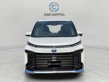 Used Toyota Voxy 2024 for sale - 75607237: Photo