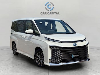 Used Toyota Voxy 2024 for sale - 75607237: Photo