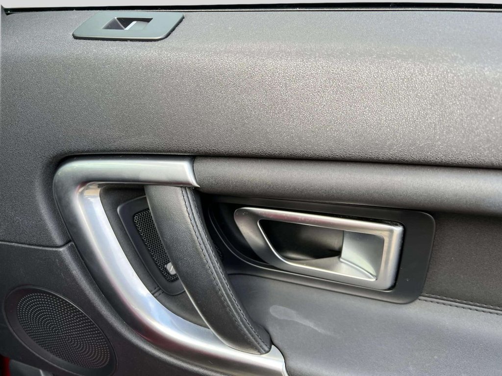 Used Land Rover Discovery Sport 2017 for sale - 77161795: Photo 24