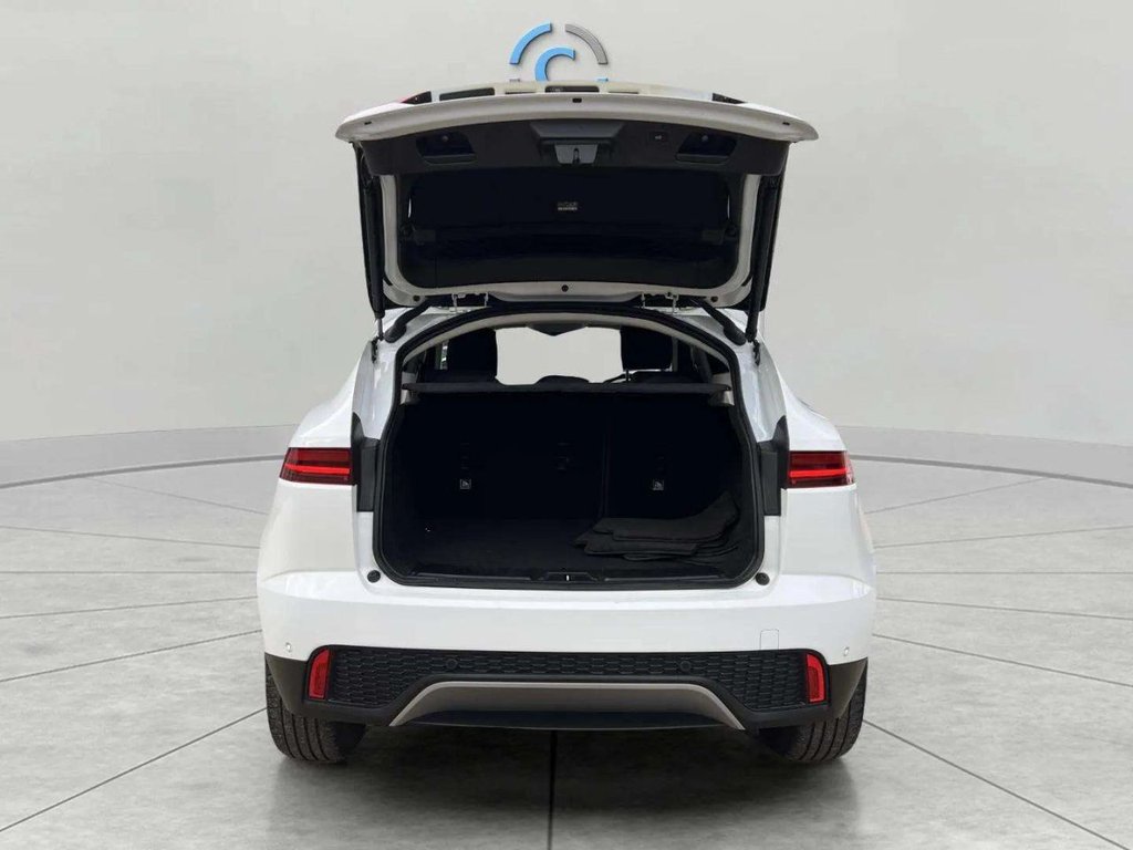 Used Jaguar E-Pace 2019 for sale - 76486947: Photo 7
