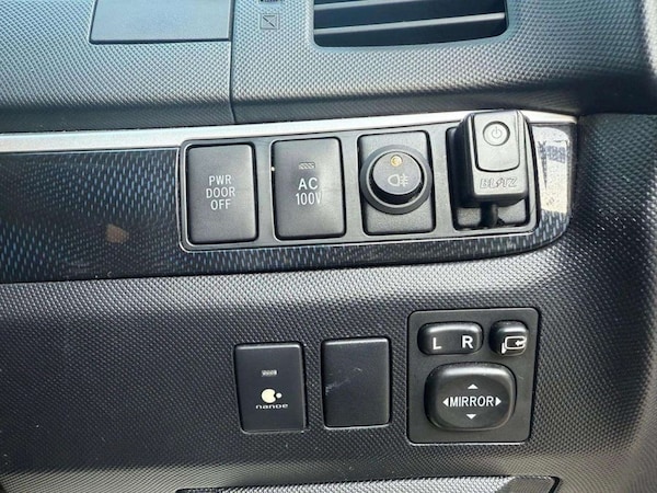 Used Toyota Estima 2012 for sale - 75607258: Photo 12