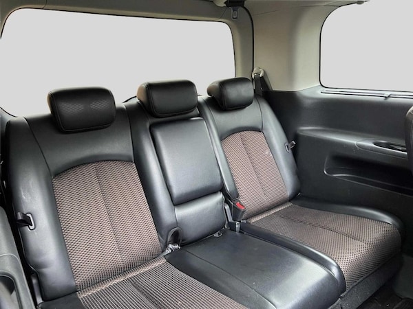 Used Nissan Elgrand 2010 for sale - 74844980: Photo 16