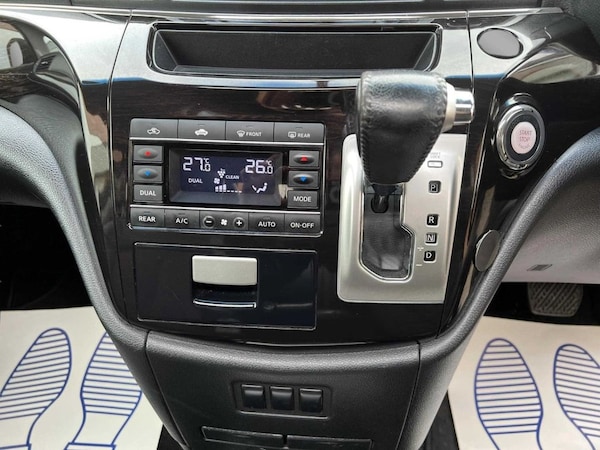Used Nissan Elgrand 2010 for sale - 74844980: Photo 20