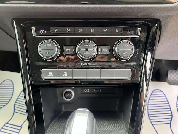 Used Volkswagen Touran 2016 for sale - 74947083: Photo 43