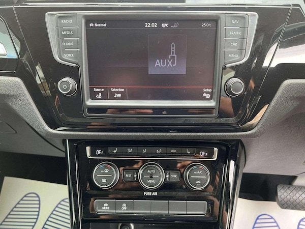Used Volkswagen Touran 2016 for sale - 74947083: Photo 44