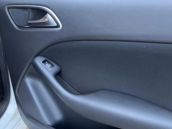 Used Mercedes-Benz B-Class 2013 for sale - 74845253: Photo 21