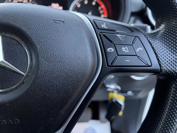 Used Mercedes-Benz B-Class 2013 for sale - 74845253: Photo 32
