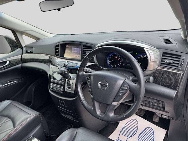 Used Nissan Elgrand 2014 for sale - 75607235: Photo 11